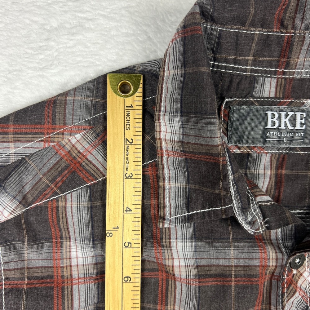 BKE Shirt Men Large Brown White Plaid Long Sleeve Athletic Fit Buckle - Picture 4 of 9